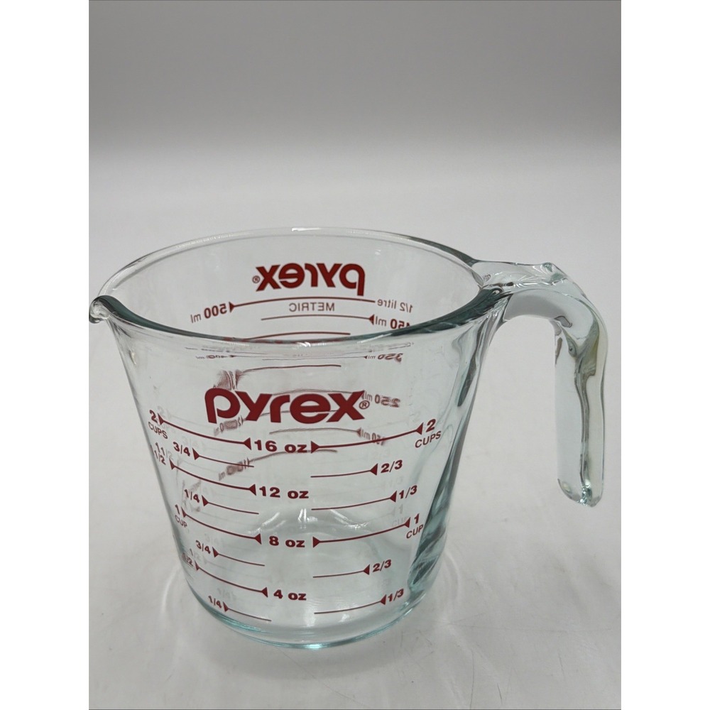 PYREX 2 Cup 1/2 Litre 500 ml Glass Measuring Cup L Handle Red Excellent Cond